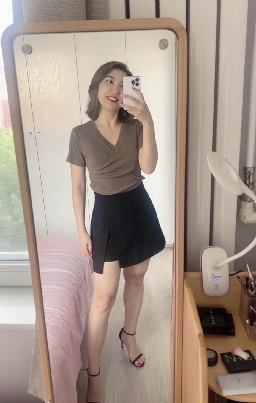 丽波的第二张照片--青岛相亲服务中心