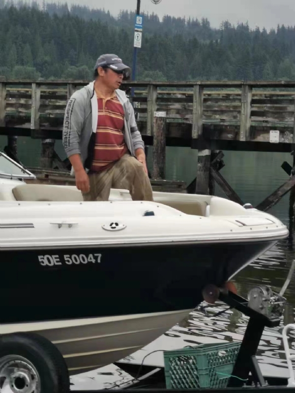 勤劳大力牛的第一张照片--青岛相亲服务中心