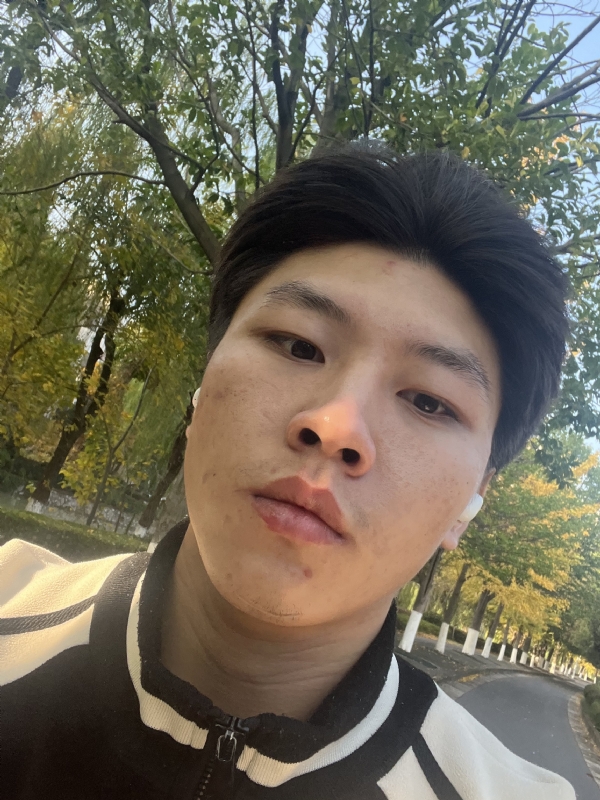 我他的第一张照片--青岛相亲服务中心