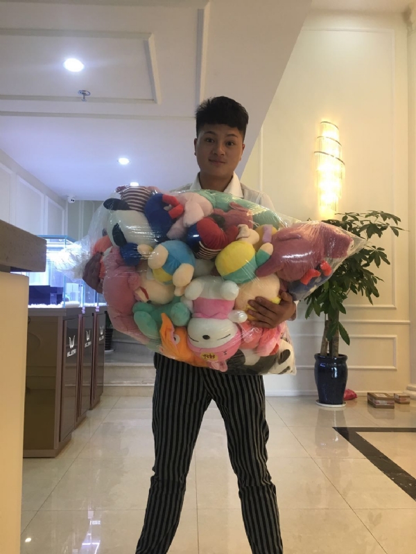 阿杰的第一张照片--青岛相亲服务中心