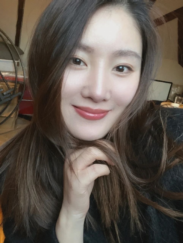 Anny的第二张照片--青岛相亲服务中心