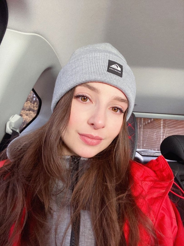 Emilia的第一张照片--青岛相亲服务中心