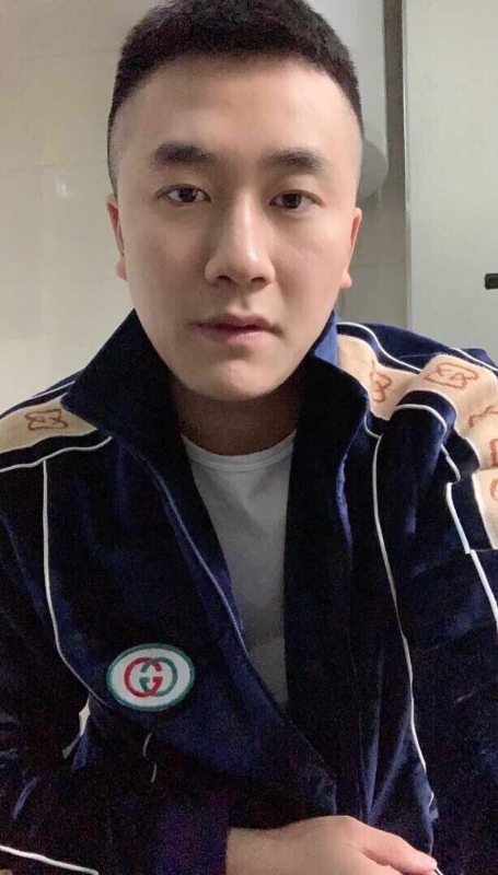 凌毅的第一张照片--青岛相亲服务中心