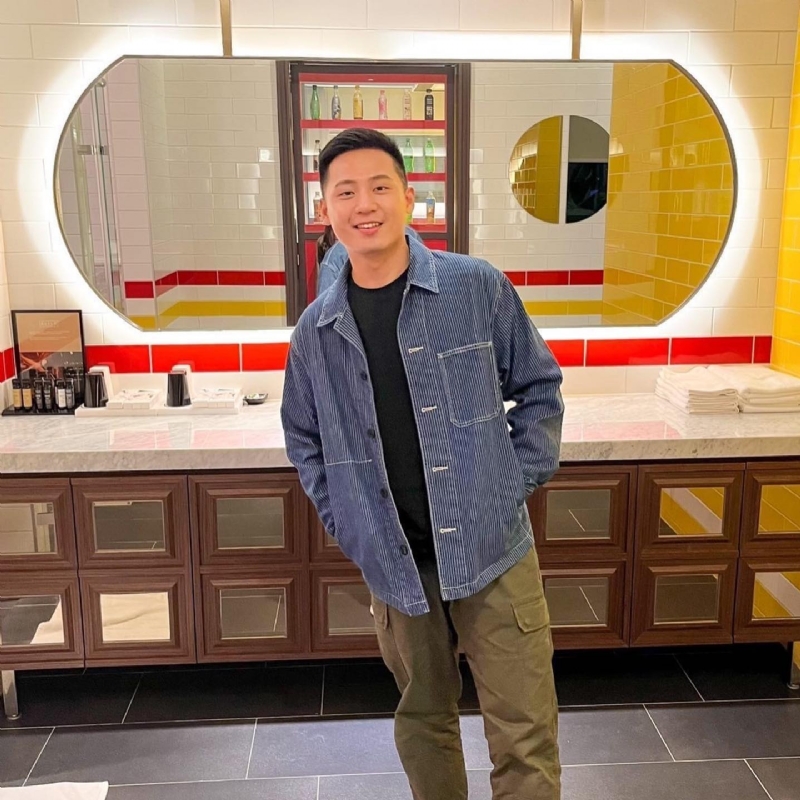 孤獨的男人的第一张照片--青岛相亲服务中心