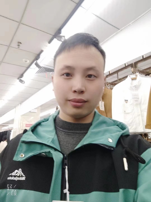 王琦的第一张照片--青岛相亲服务中心