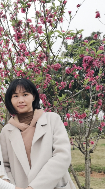 文青的第一张照片--青岛相亲服务中心