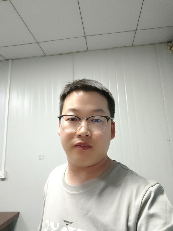 落木的第一张照片--青岛相亲服务中心