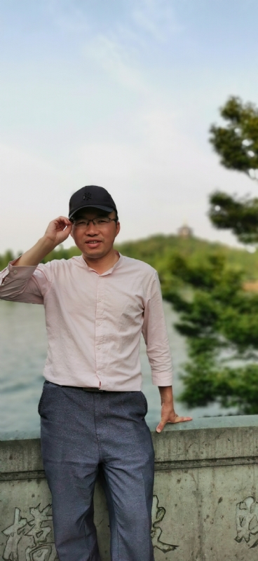 大叔有点忙的第三张照片--青岛相亲服务中心