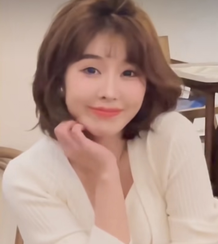 張雨晴的第一张照片--青岛相亲服务中心