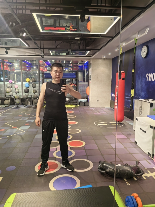 哈哈哈哈哈的第一张照片--青岛相亲服务中心