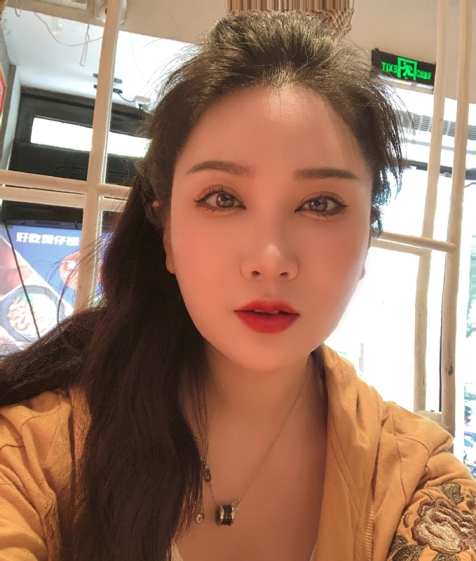 琳达的第二张照片--青岛相亲服务中心