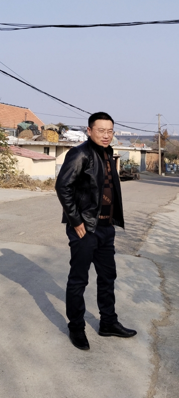 佐枫的第一张照片--青岛相亲服务中心