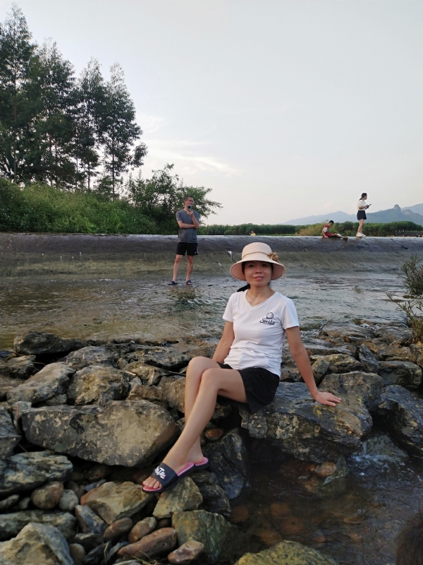 雪儿的第一张照片--青岛相亲服务中心