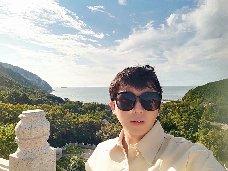 Alex的第二张照片--青岛相亲服务中心