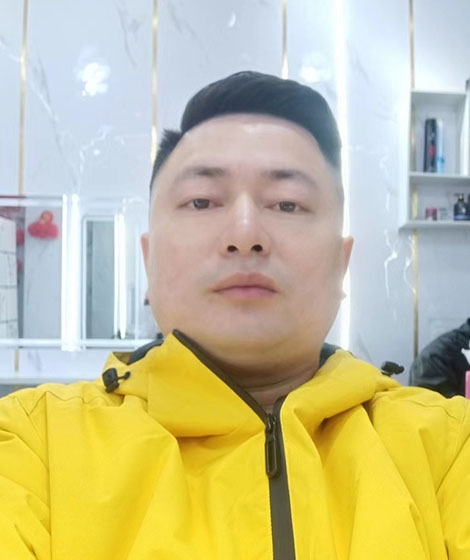 曾哥的第一张照片--青岛相亲服务中心