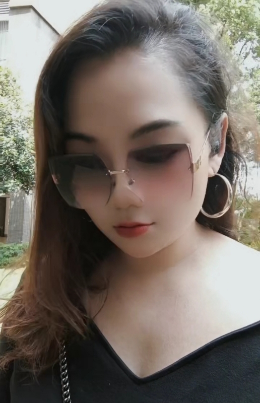 往事如烟的第一张照片--青岛相亲服务中心