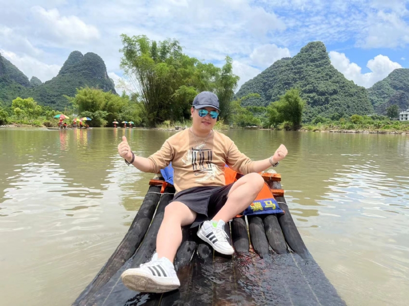 千度D雄的第五张照片--青岛相亲服务中心