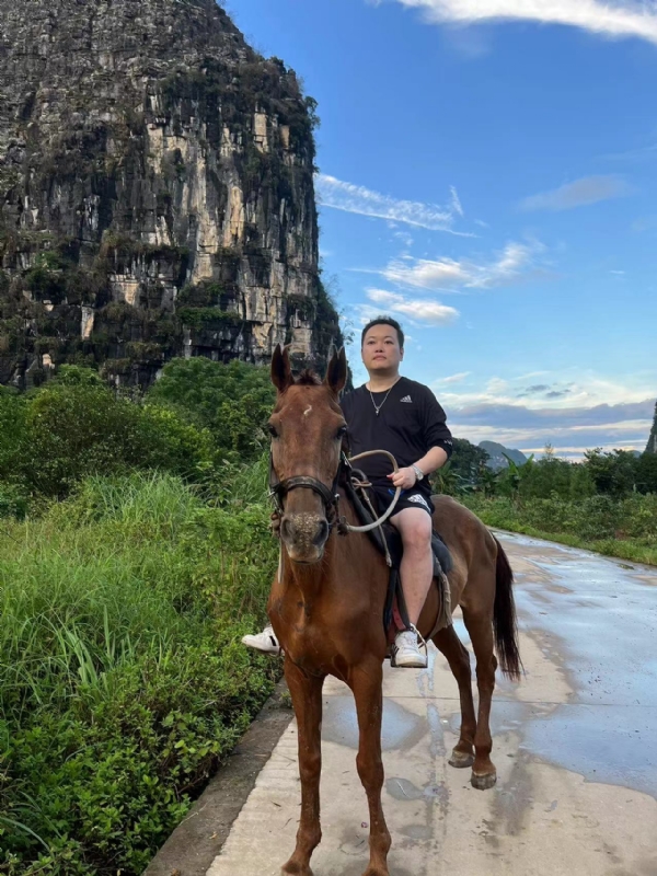 千度D雄的第六张照片--青岛相亲服务中心