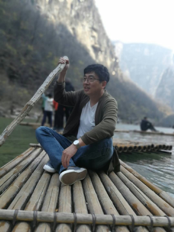 风被吹走了的第二张照片--青岛相亲服务中心