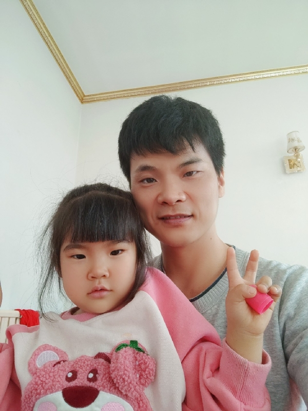 离异脱单的第一张照片--青岛相亲服务中心