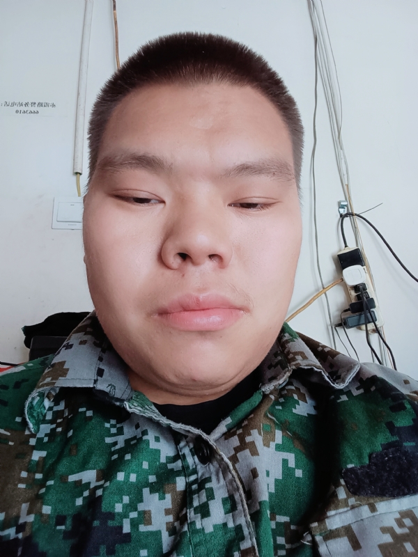 石文强的第一张照片--青岛相亲服务中心