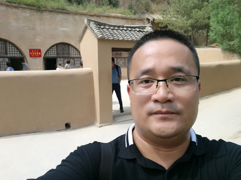 南阳农夫的第一张照片--青岛相亲服务中心