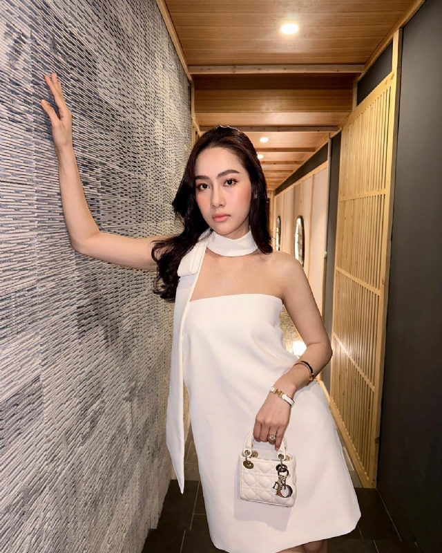 nana的第二张照片--青岛相亲服务中心