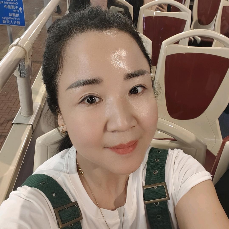 燕子的第二张照片--青岛相亲服务中心