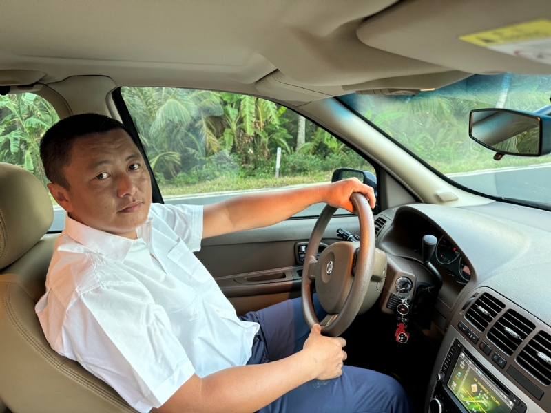 林荣华的第二张照片--青岛相亲服务中心