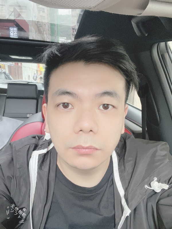 Daniel龍的第一张照片--青岛相亲服务中心