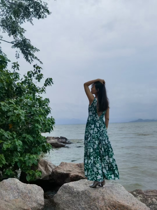 甜以待人的第四张照片--青岛相亲服务中心