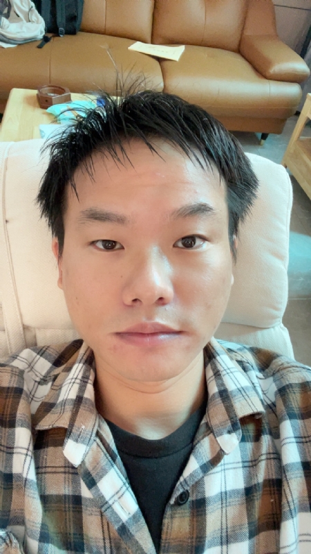 向日葵的第二张照片--青岛相亲服务中心