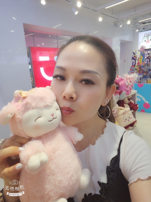 暖*爱的第一张照片--青岛相亲服务中心