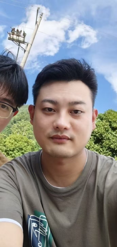 遥想多年前的第一张照片--青岛相亲服务中心