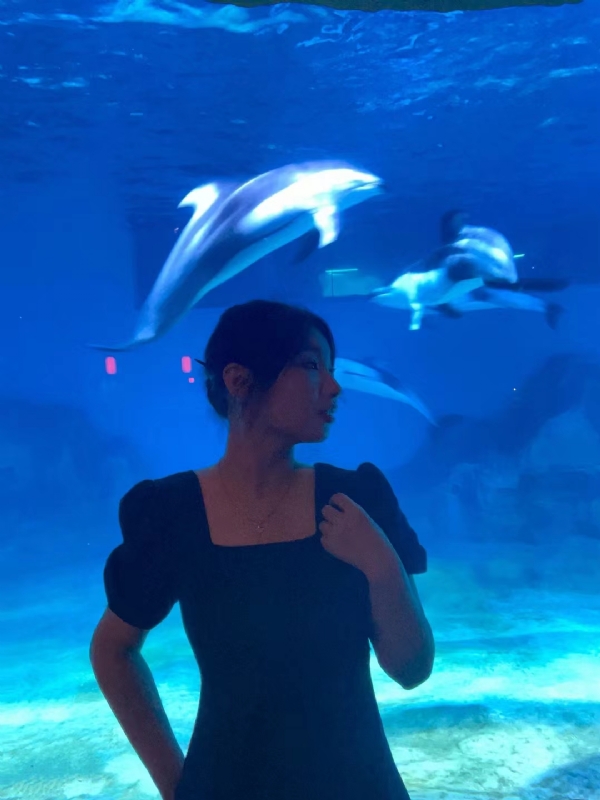 在水一方的第一张照片--青岛相亲服务中心