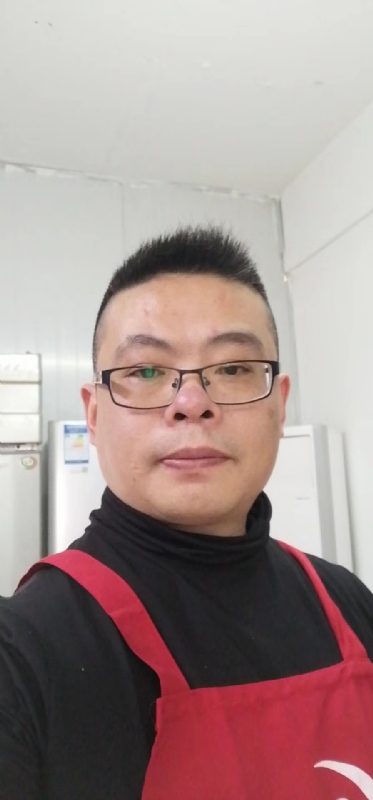 努力奋斗的第一张照片--青岛相亲服务中心