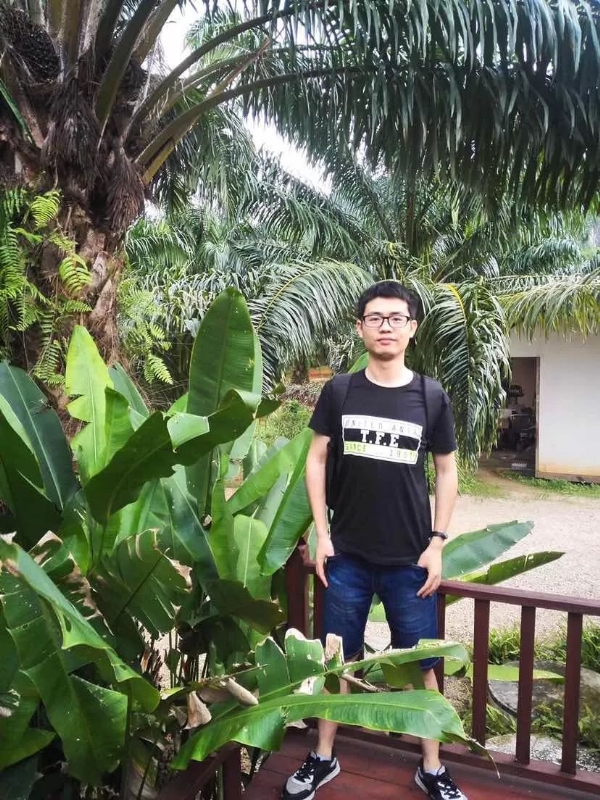 不走心的第一张照片--青岛相亲服务中心