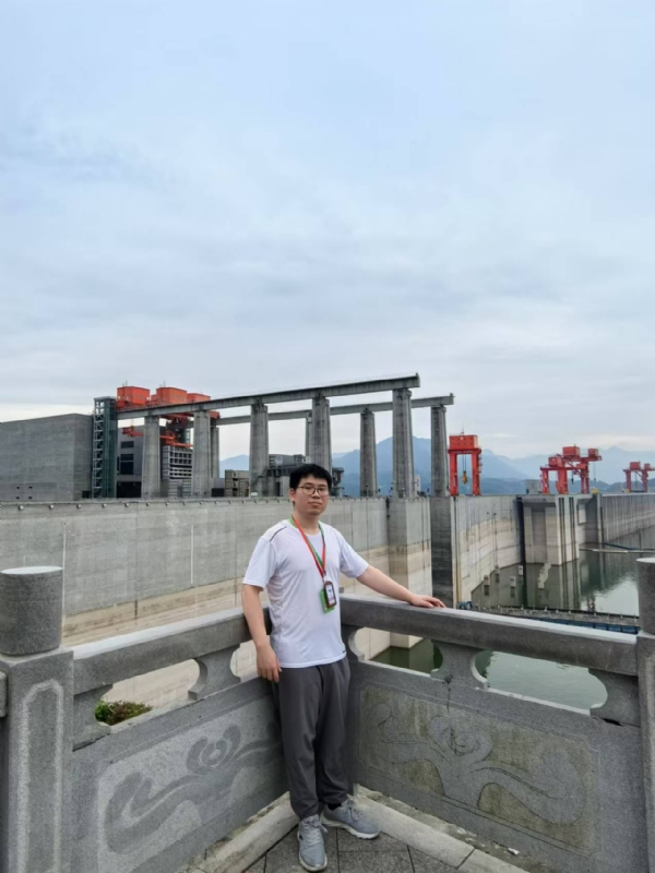 xhfsx的第一张照片--青岛相亲服务中心