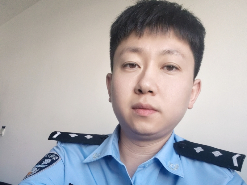 峻仔的第一张照片--青岛相亲服务中心