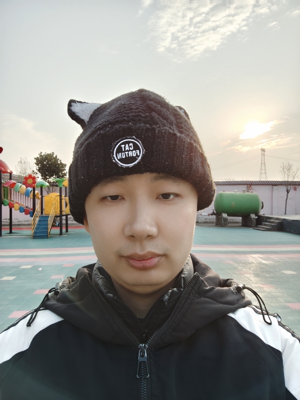 王连杰的第一张照片--青岛相亲服务中心