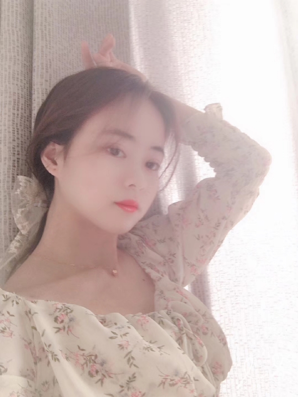 泡芙的第五张照片--青岛相亲服务中心