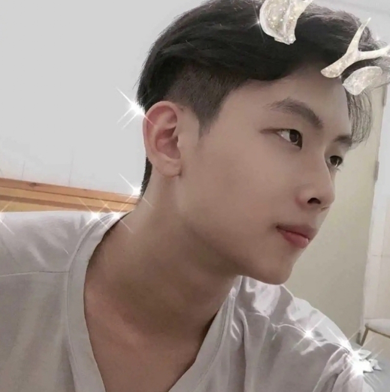 陆友的第一张照片--青岛相亲服务中心