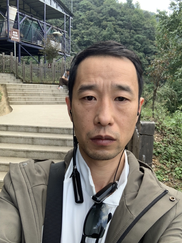 小林的第二张照片--青岛相亲服务中心