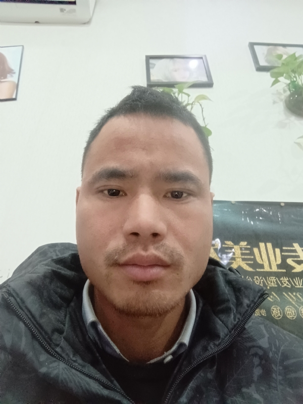 liuliyong的第一张照片--青岛相亲服务中心