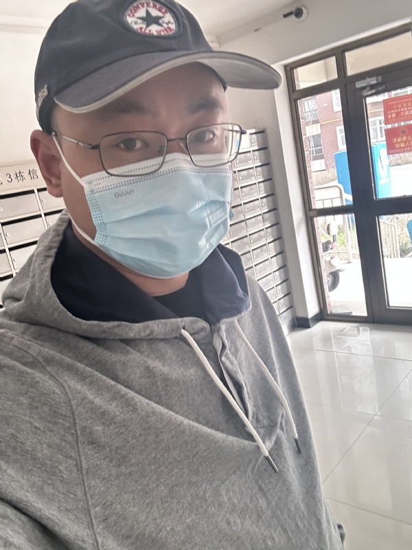 冰的第一张照片--青岛相亲服务中心