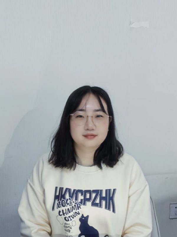 雪舞的第一张照片--青岛相亲服务中心