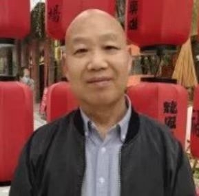 教师作家诗人的第一张照片--青岛相亲服务中心