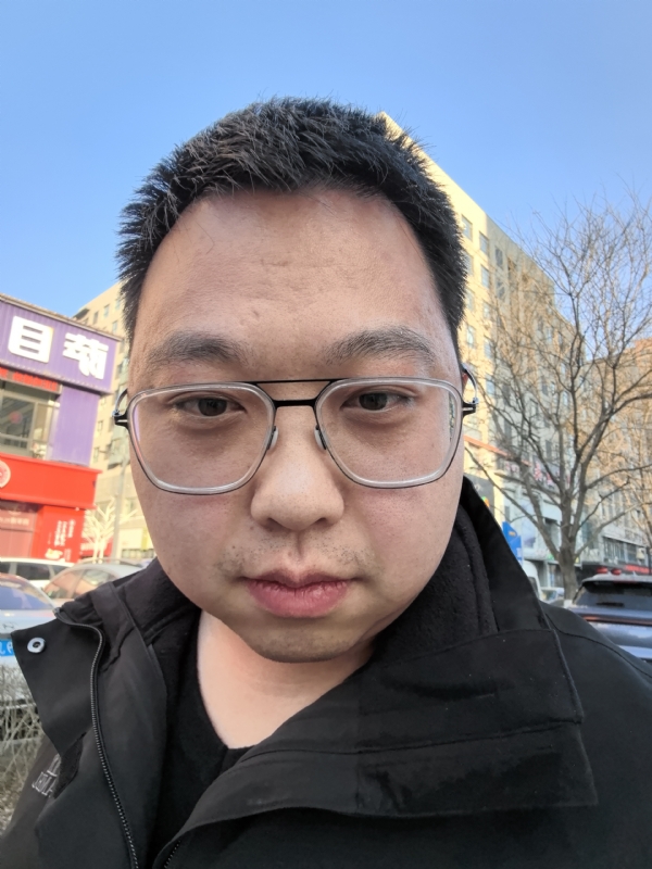 宋哲的第一张照片--青岛相亲服务中心