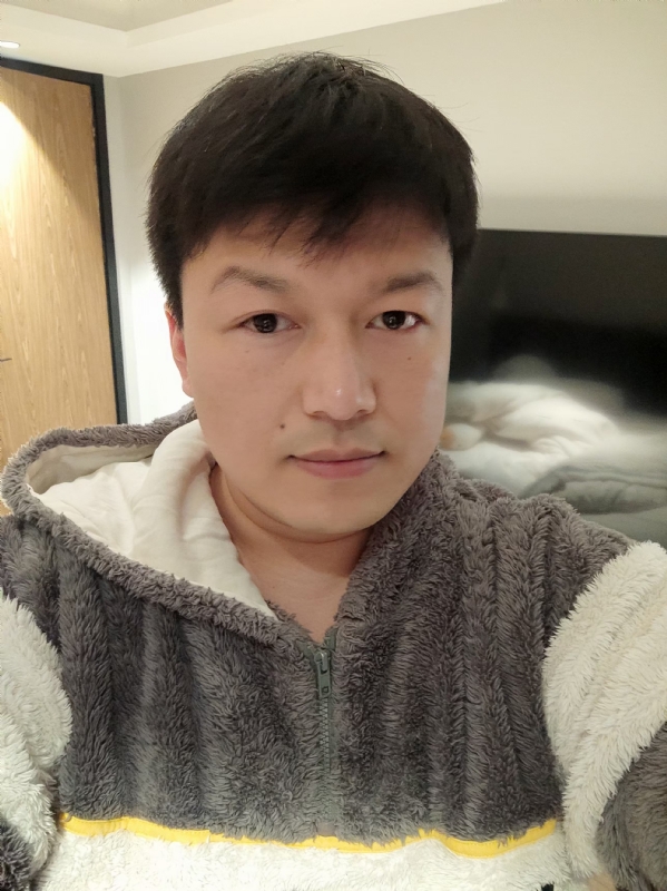 阳光依旧的第一张照片--青岛相亲服务中心