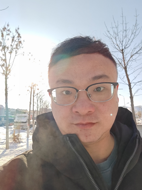 压力山大的第一张照片--青岛相亲服务中心